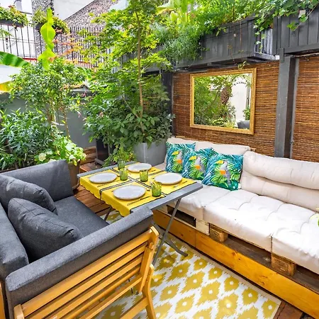 아파트 Loft With Terrace & Ac In The Heart Of 파리
